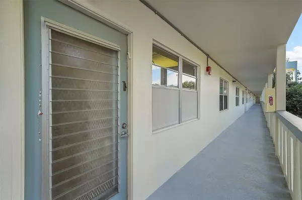 Coconut Creek, FL 33066,2504 Antigua Ter #H2