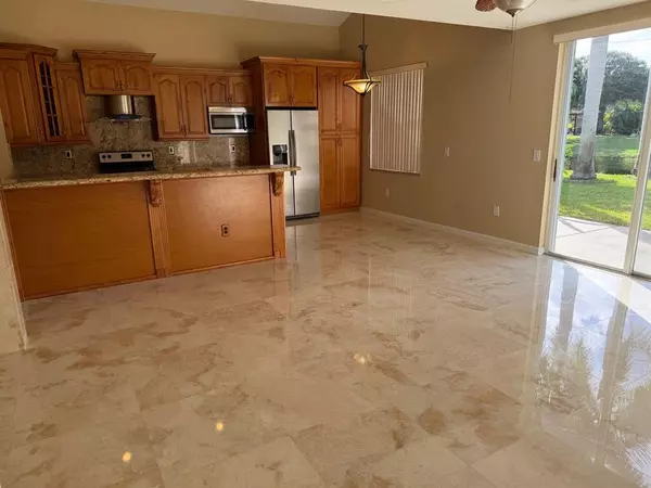 Coral Springs, FL 33071,360 NW 115th Way