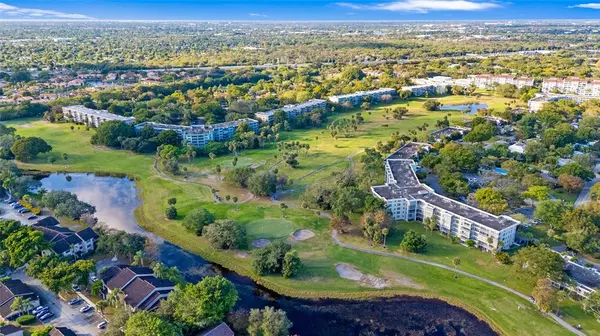 Pompano Beach, FL 33069,821 Cypress Blvd #304