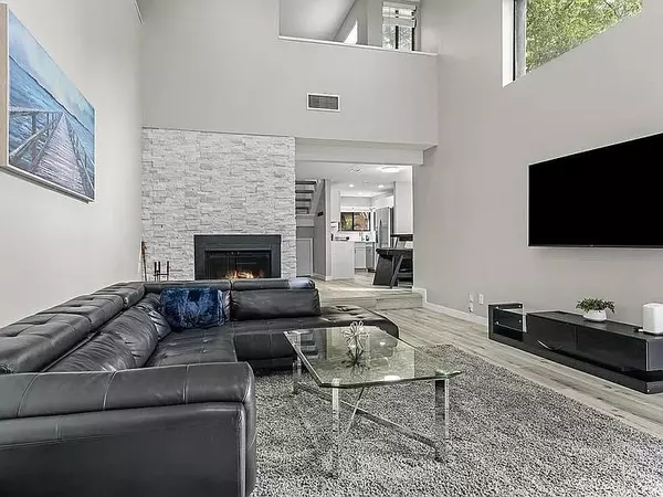 Plantation, FL 33324,9370 SW 1st St #106