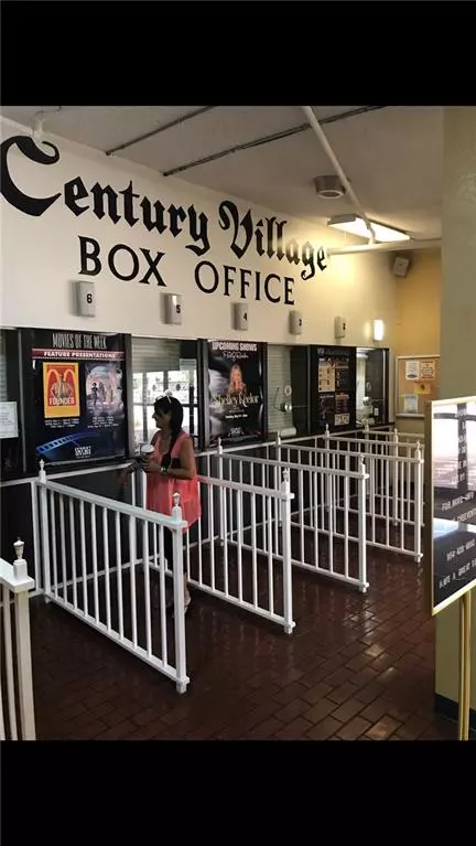 Deerfield Beach, FL 33442,111 Oakridge I #111