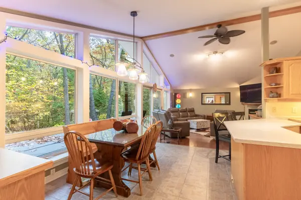 Lambton Shores, ON N0M 1T0,10092 Lakeshore RD