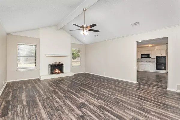 Hurst, TX 76054,736 Springhill Drive