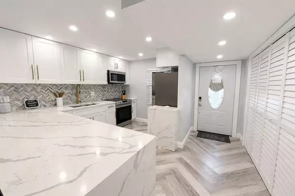 Margate, FL 33063,7300 NW 5th Pl #103