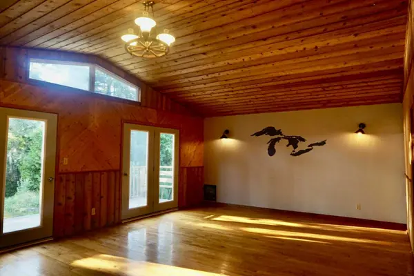 Ashfield-colborne-wawanosh, ON N7A 3X9,84433 Sunrise DR