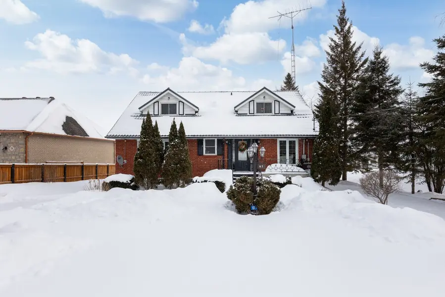 61 Aldred DR, Scugog, ON L9L 1B4