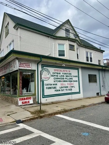 Clifton City, NJ 07011,285 Lakeview Ave