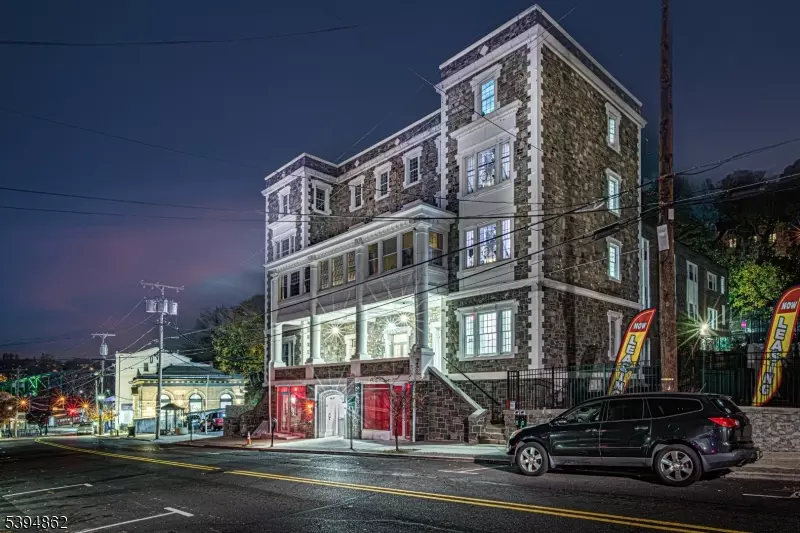 Phillipsburg Town, NJ 08865,75 South Main St #405