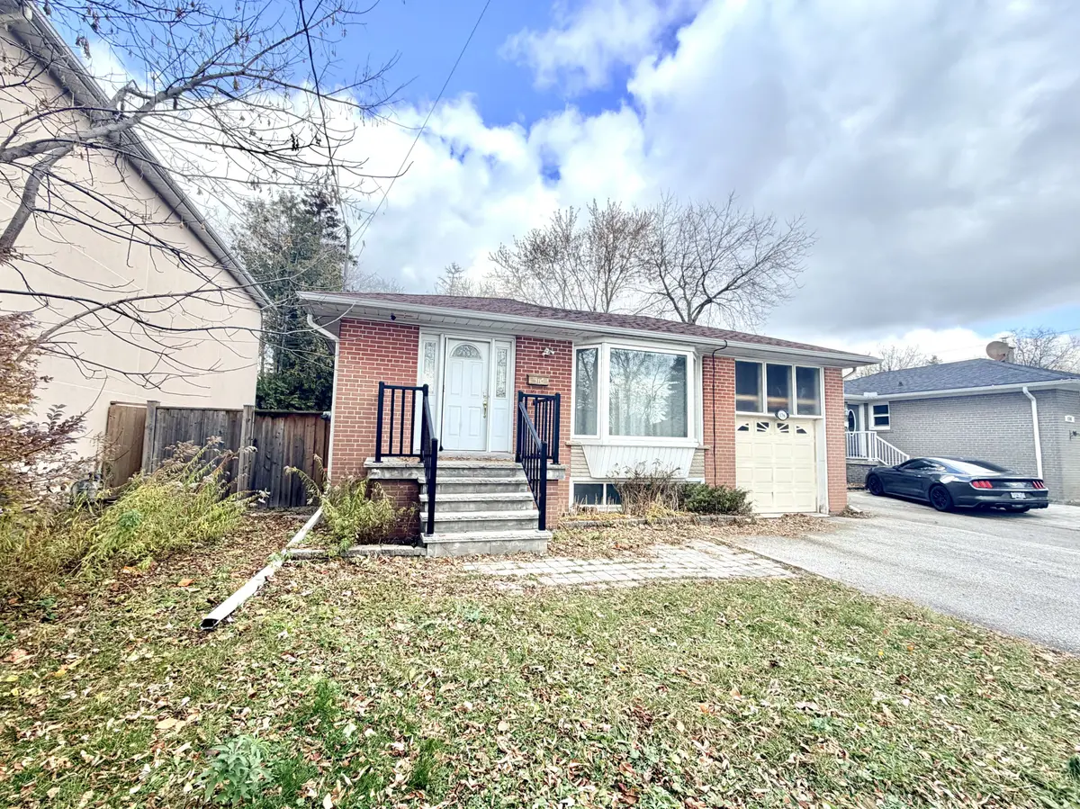 Toronto C07, ON M2M 1J5,176 Patricia AVE #Lower