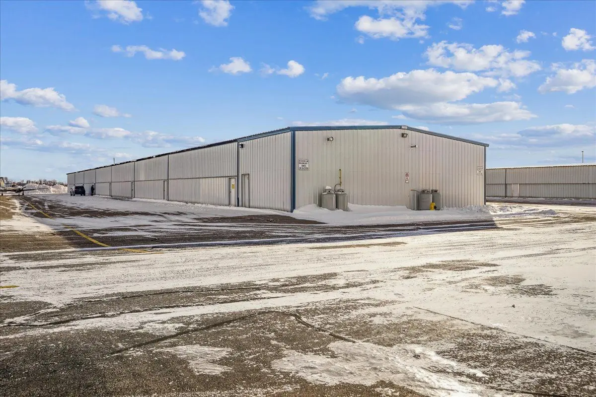 441 Aviator LN #24  Building 7, Oshawa, ON L1J 0B8