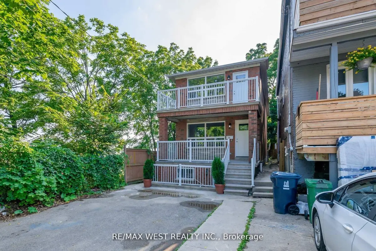 Toronto W01, ON M6K 2C1,2A Fort Rouille ST #3