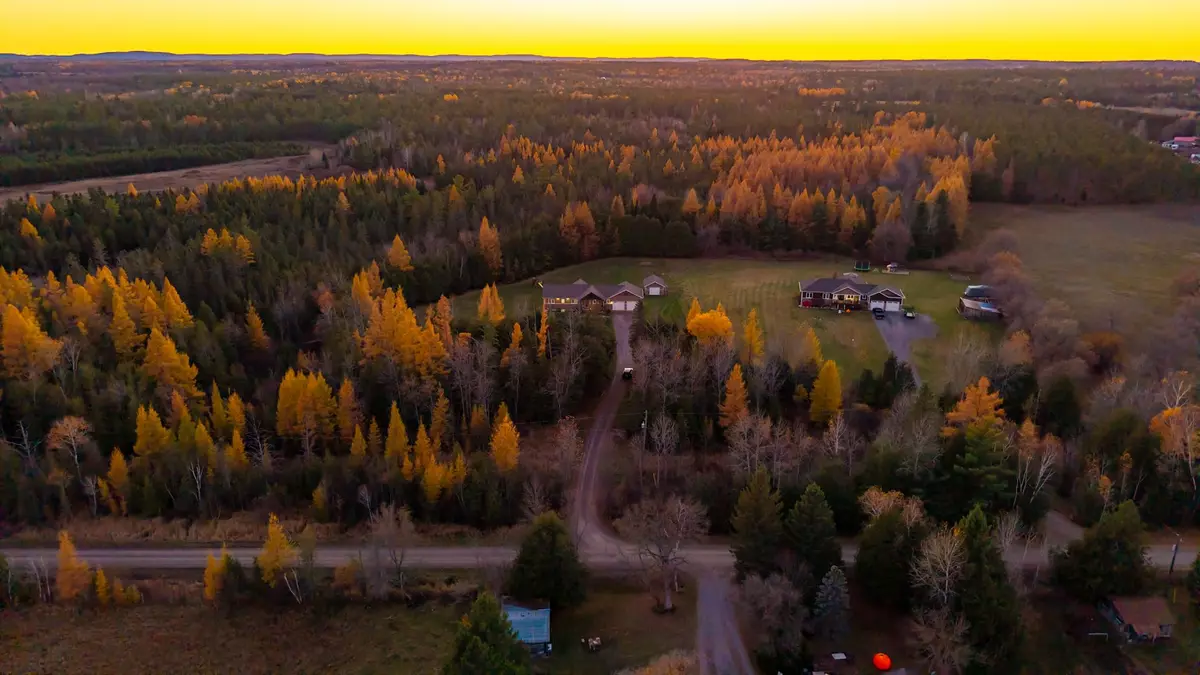 Bonnechere Valley, ON K0J 1T0,62 Bochert RD