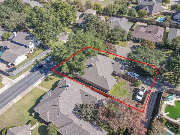 Dallas, TX 75231,9064 Maple Glen Drive