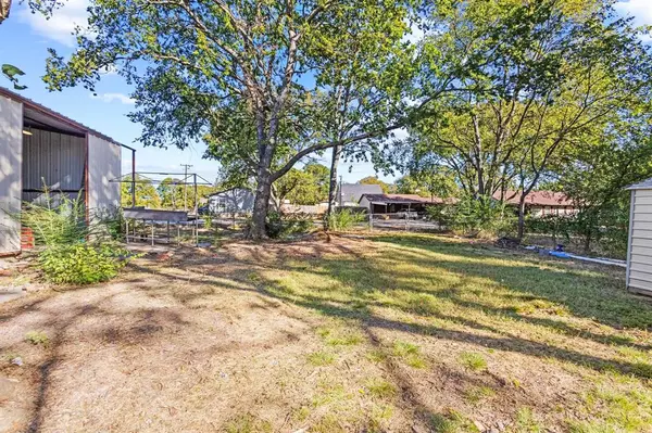 Pottsboro, TX 75076,21 Pecan Drive