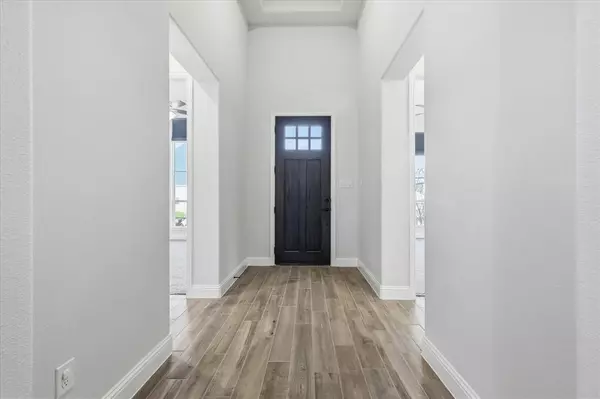 Carrollton, TX 75010,4724 Gentle Glen Drive