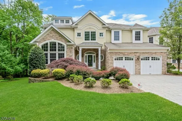 26 AVON ROAD, Warren Twp., NJ 07059