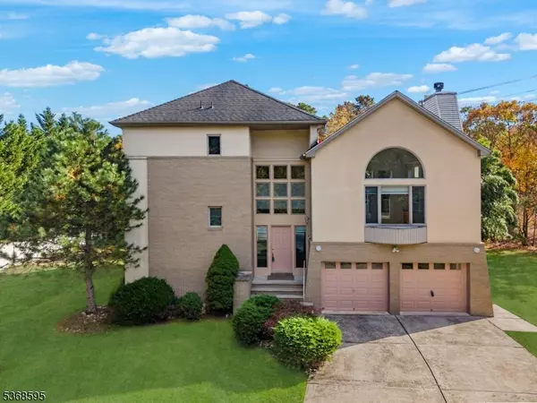 14 W Dante Rd, Monroe Twp., NJ 08831