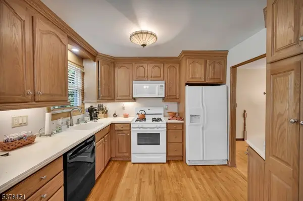 West Milford Twp., NJ 07480,145 Mountain Cir