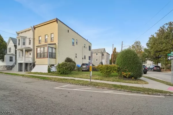 West Orange Twp., NJ 07052,9 Joyce St