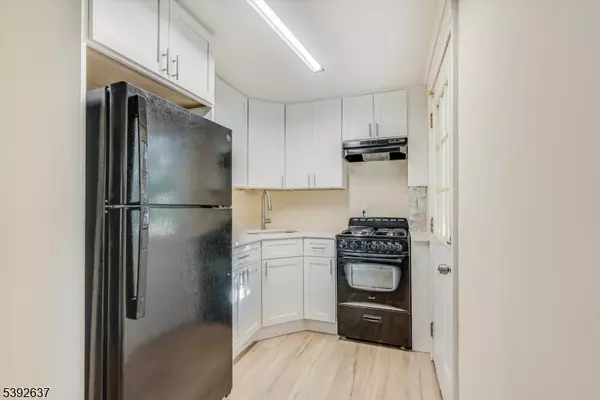 Newton Town, NJ 07860,7 7 12washington St