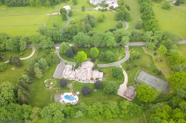 3 Winston Farm Ln, Mendham Twp., NJ 07945