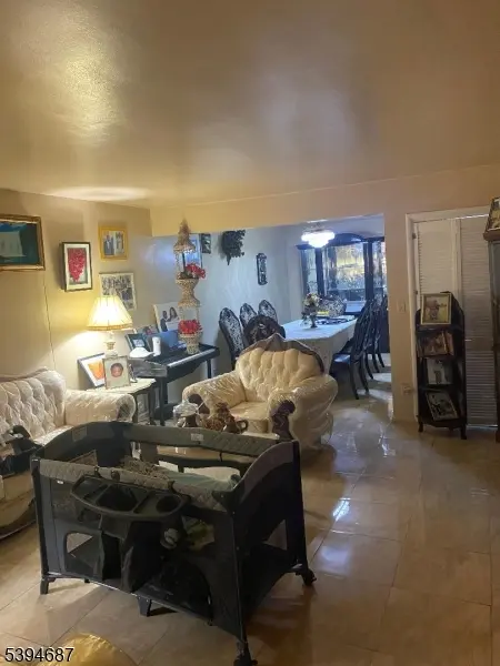 Maplewood Twp., NJ 07040,624 Irvington Ave