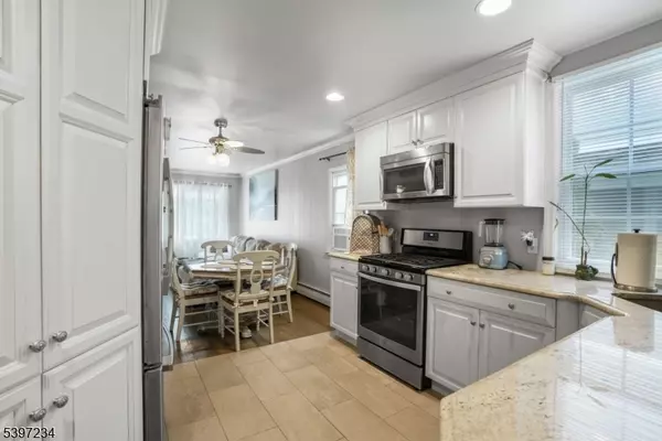 Denville Twp., NJ 07834,102 E Shore Rd