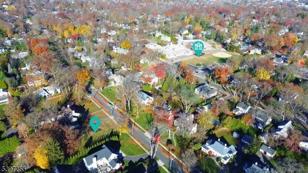 Ridgewood Village, NJ 07450,152 Fairmount Rd