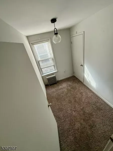 Phillipsburg Town, NJ 08865,85 Jefferson St