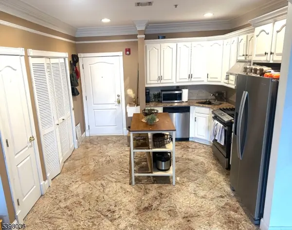 Newark City, NJ 07105,411-419 Chestnut St #2D