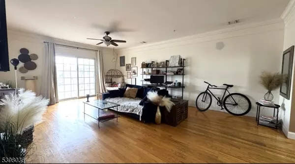 Newark City, NJ 07105,411-419 Chestnut St #2D