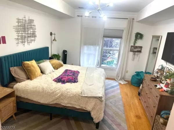 Newark City, NJ 07105,411-419 Chestnut St #2D