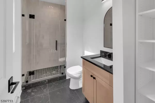 Paterson City, NJ 07514,182 25th St