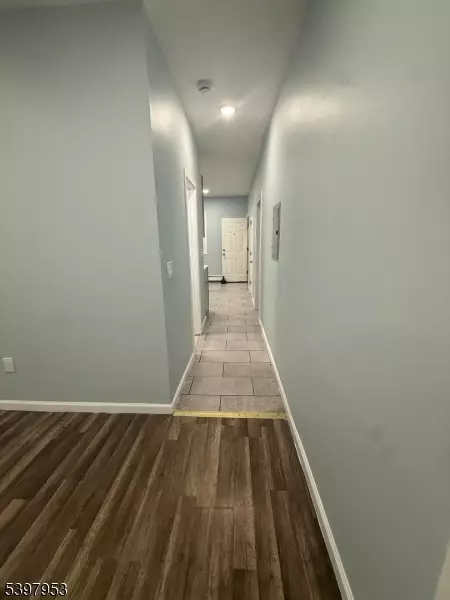 Paterson City, NJ 07501,100 Rosa Parks Blvd #1