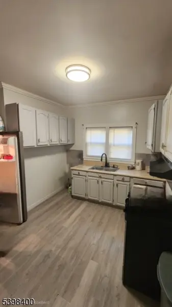 83-85 Vassar Ave, Newark City, NJ 07112