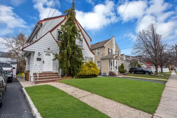 Linden City, NJ 07036,222 Yale Ter