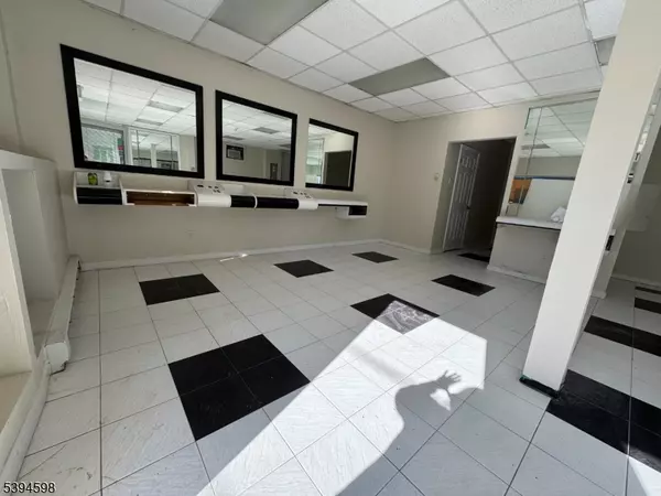 Englewood City, NJ 07631,191 1St St