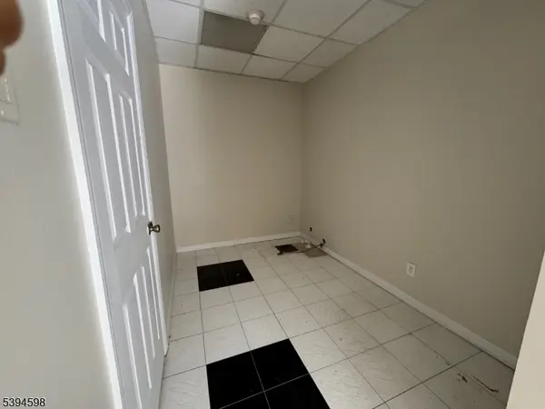 Englewood City, NJ 07631,191 1St St