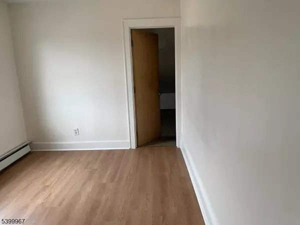 Paterson City, NJ 07524,87 Butler St