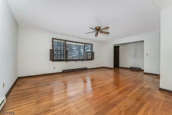 Bethlehem Twp., NJ 08802,317 County Road 579