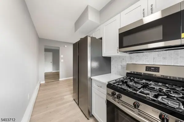 Middlesex Boro, NJ 08846,47B Gramercy Gdns #B