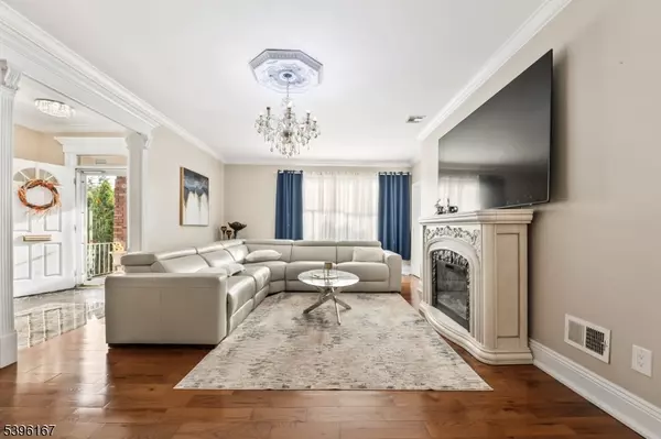 Totowa Boro, NJ 07512,190 Totowa Rd