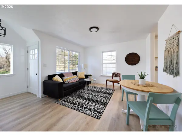 Astoria, OR 97103,92203 CLOVER RD