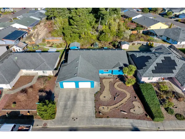 Florence, OR 97439,2 PARK VILLAGE DR