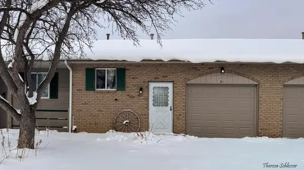 91 Grand Village CT SW #34, Grandville, MI 49418