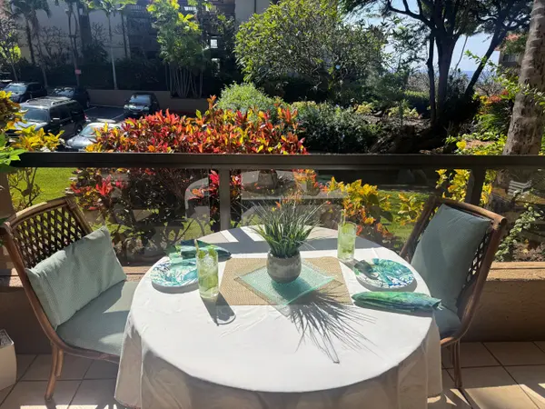 Kailua Kona, HI 96740,75-5865 WALUA RD #C318