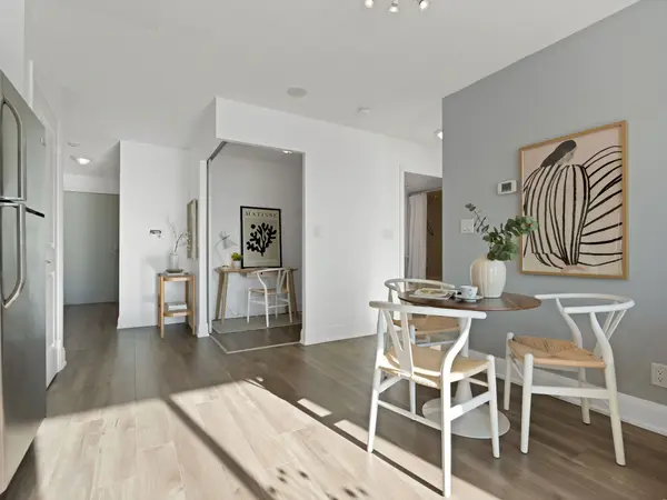 Toronto C15, ON M2J 0A7,30 Herons Hills WAY #308