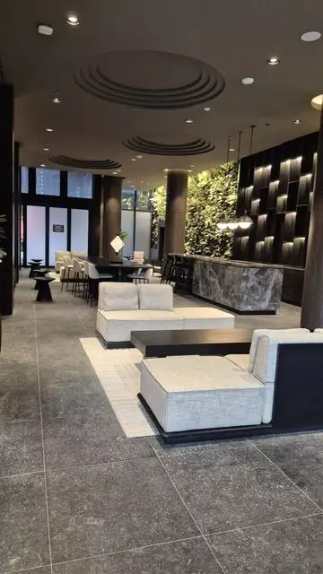 Toronto C10, ON M4P 1V7,120 Broadway AVE N #2103