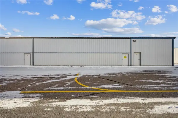 441 Aviator LN #24  Building 7, Oshawa, ON L1J 0B8