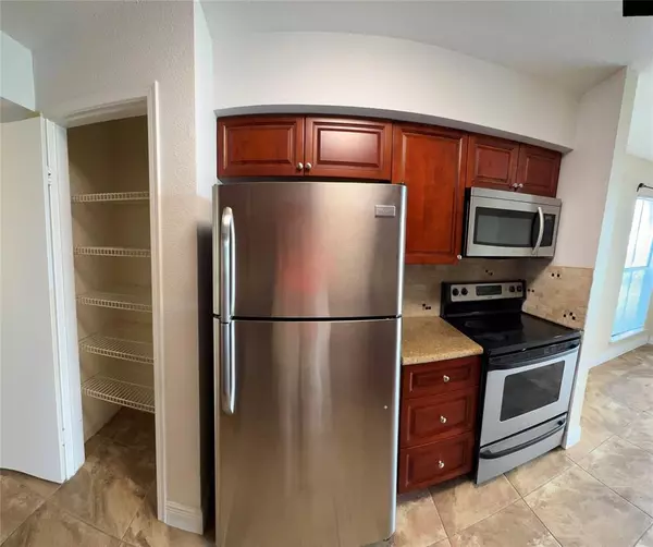 Coral Springs, FL 33071,805 Riverside Dr #1112